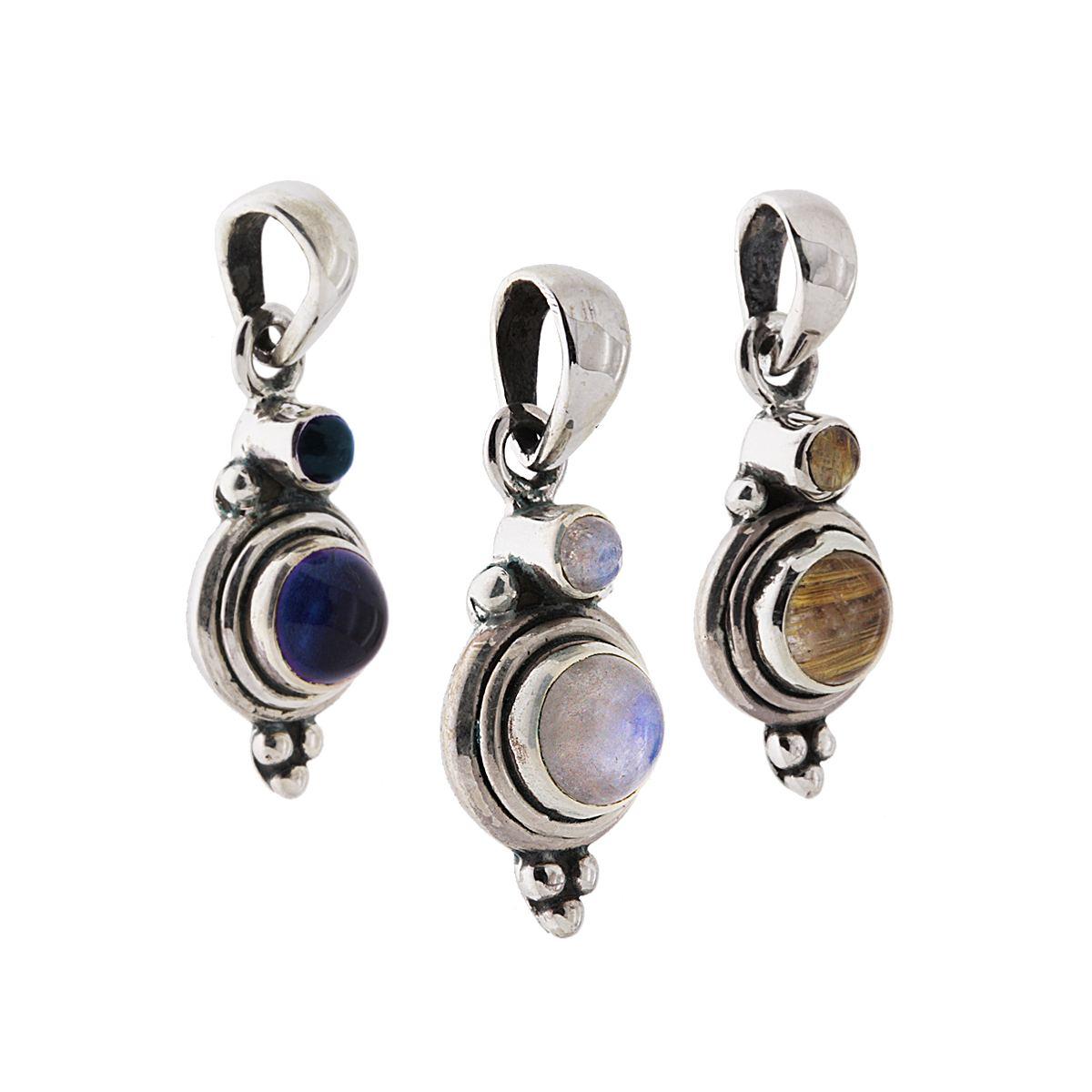 Ciondolo Etnico con Accessorio di forma Tonda con Pietre Granato, Ametista, Opale, Quarzo Rutilato, Tanzanite, Turchese, Onice, Perla Bianca. <BR>Puoi scrivere sulla nota dell'ordine il tipo di pietra che preferisci, indicando il numero corrispondente.