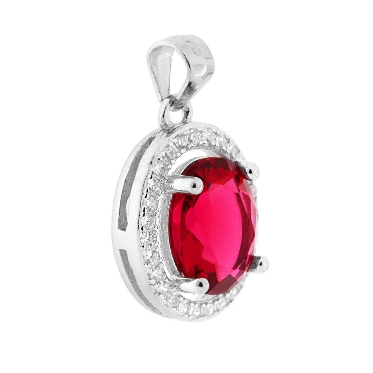 Ciondolo con forma Ovale con Zircone Rosso Rubino e Zirconi Bianchi incastonati a giro.