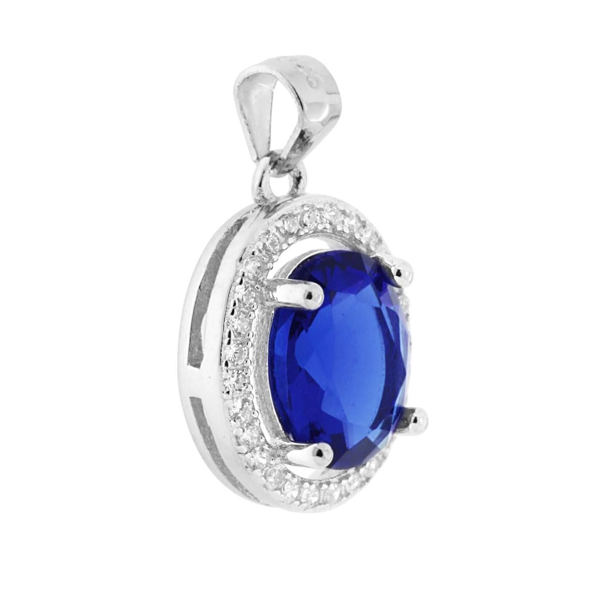 Ciondolo con forma Ovale con Zircone Blu Zaffiro e Zirconi Bianchi incastonati a giro.