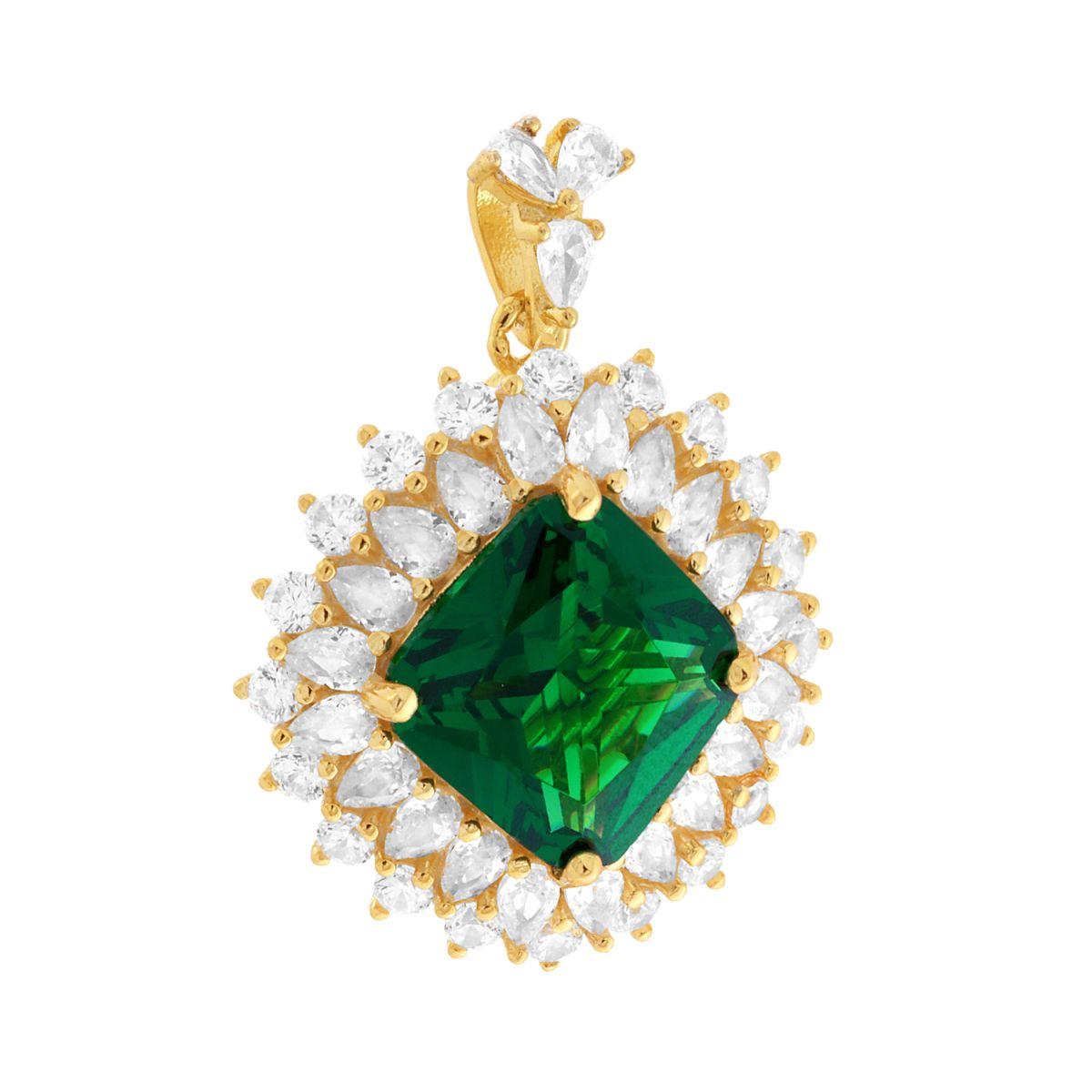 Ciondolo con cubic zirconia verde smeraldo di forma quadrata montato su 4 Griffe con tripudio di cubic zirconia bianchi taglio tondo e marquise montati intorno.