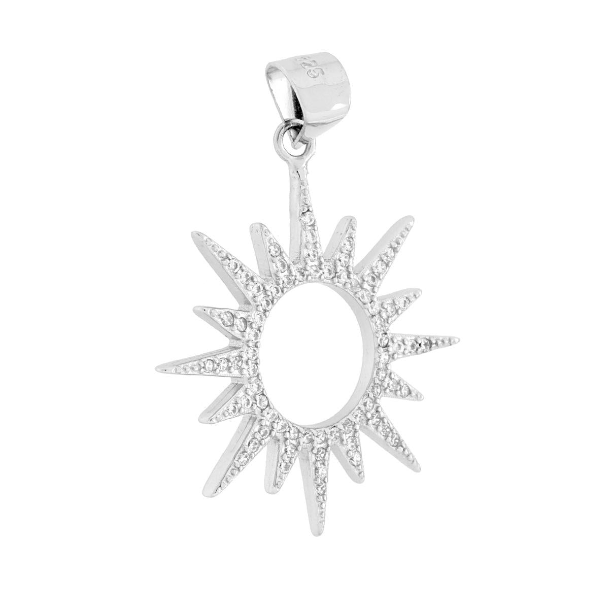 Ciondolo a forma di sole con cubic zirconia bianchi incastonati.