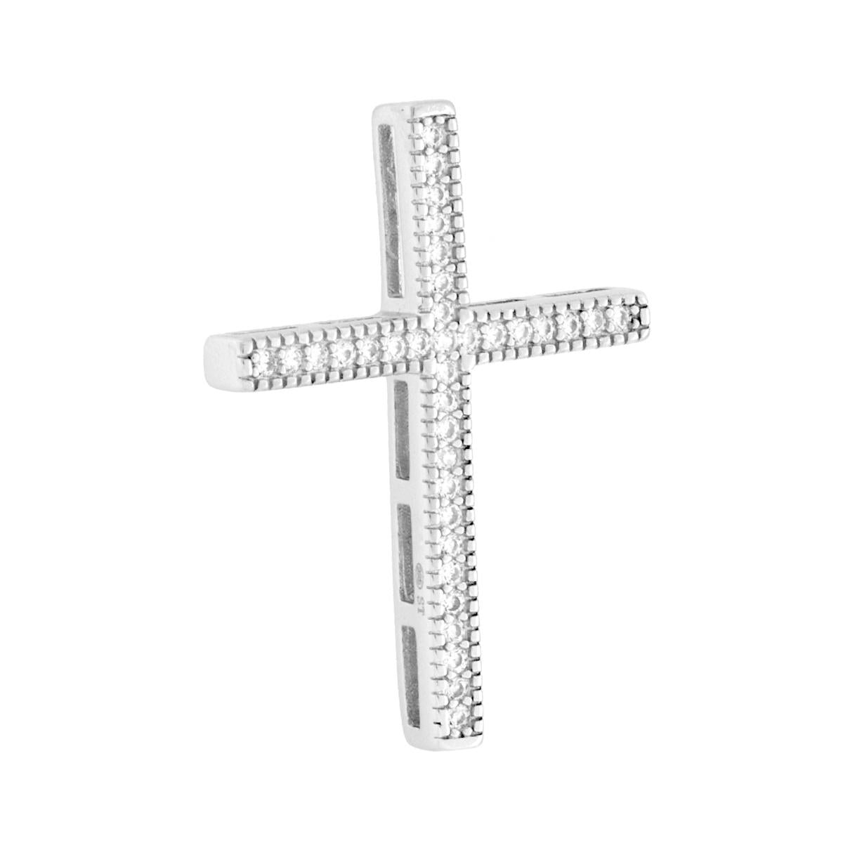 Ciondolo a forma di croce con passante per catena e cubic zirconia colore bianco incastonati.