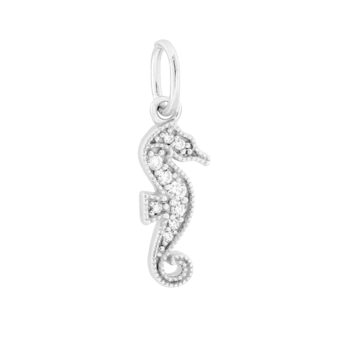 Ciondolo a forma di Cavalluccio Marino con cubic zirconia bianchi incastonati.