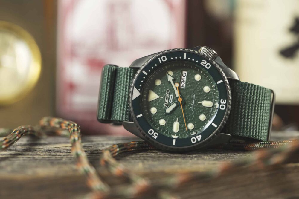 Orologio Seiko Uomo 5 Sports Semse Green Army SRPD77