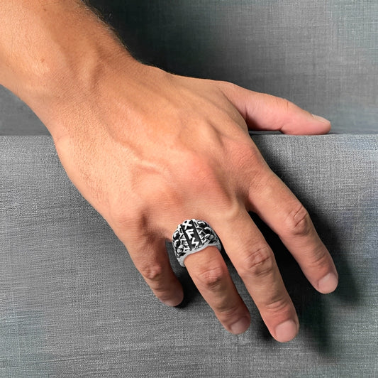 Anello Uomo Chevalier in Acciaio Inox Brunito