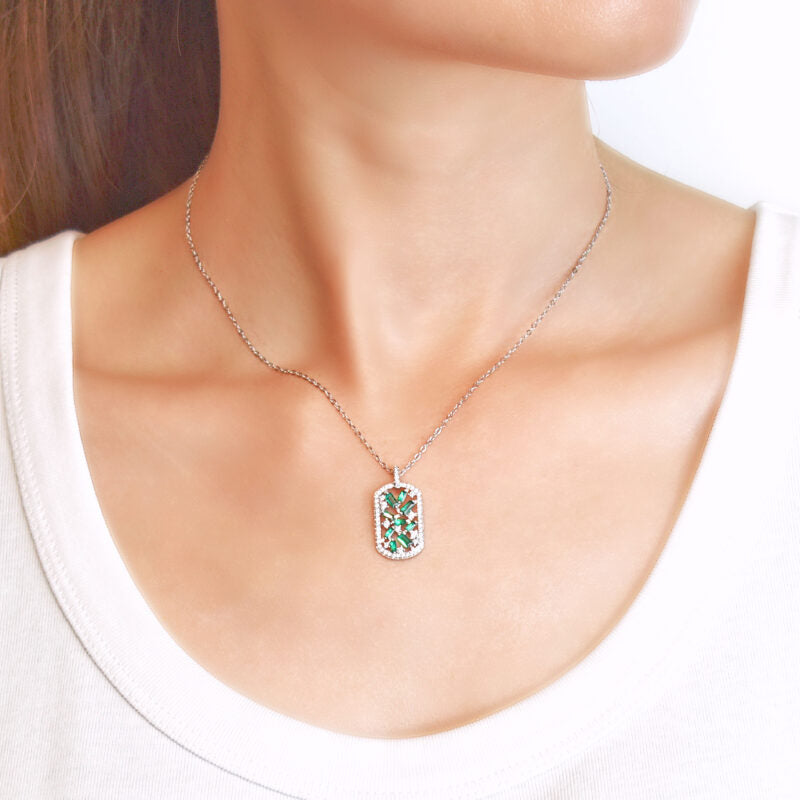 Collana in Argento 925 con ciondolo zirconato rettangolare
