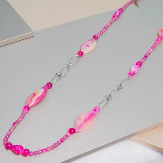 Collana lunga di pietre dure