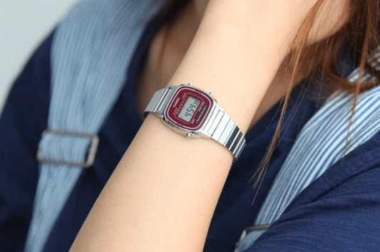 Casio Vintage LA-670WA-4D Orologio Donna