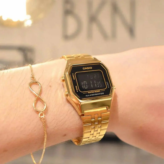 Casio Vintage LA-680WGA-1B Orologio Uomo