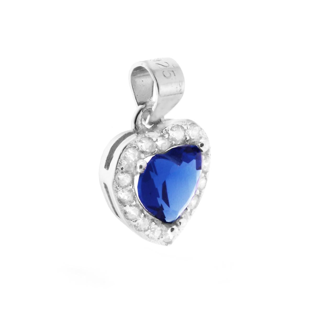 Ciondolo a forma di Cuore con Zircone Zaffiro Contornato da Zirconi Bianchi.