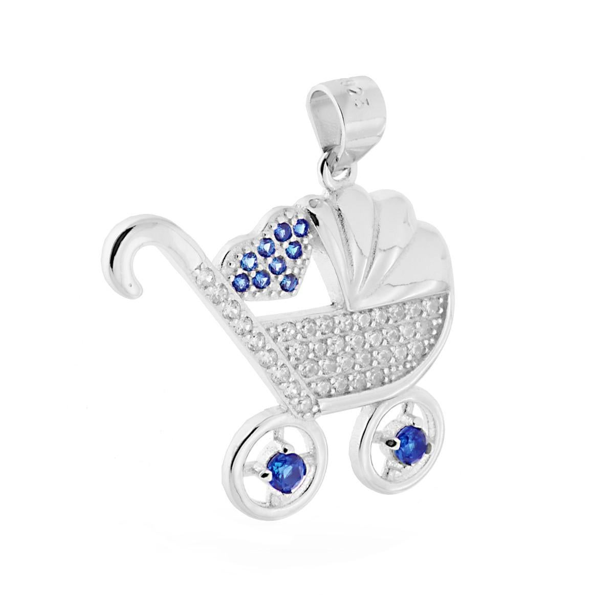 Ciondolo a forma di Carrozzina Passeggino per Bimbo con Zirconi incastonati colore Bianco e Cuore con Zirconi colore Blu Zaffiro.