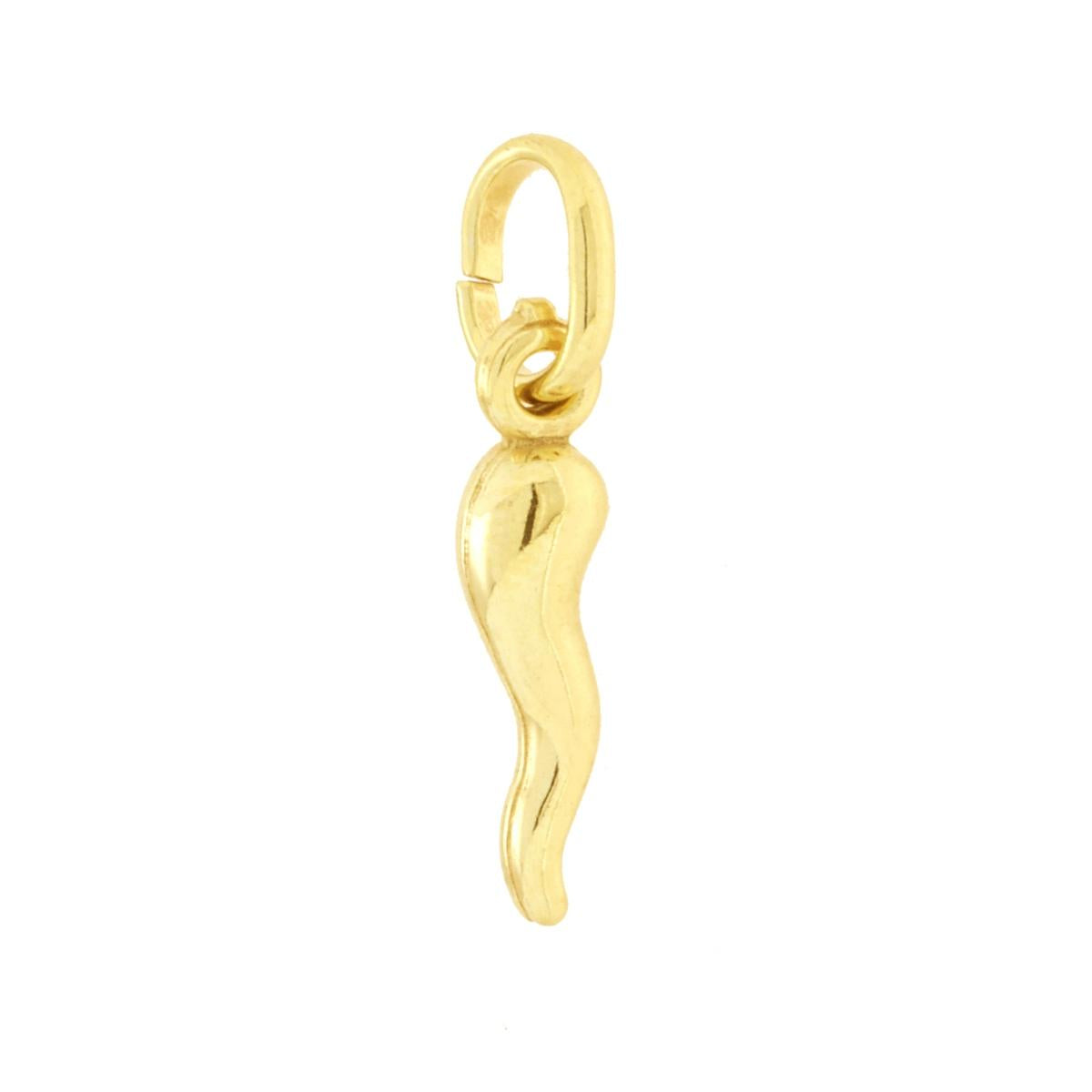 Ciondolo a forma di Cornetto portafortuna in Argento Galvanica Oro con lavorazione liscia e lucida.<BR>Made in Italy