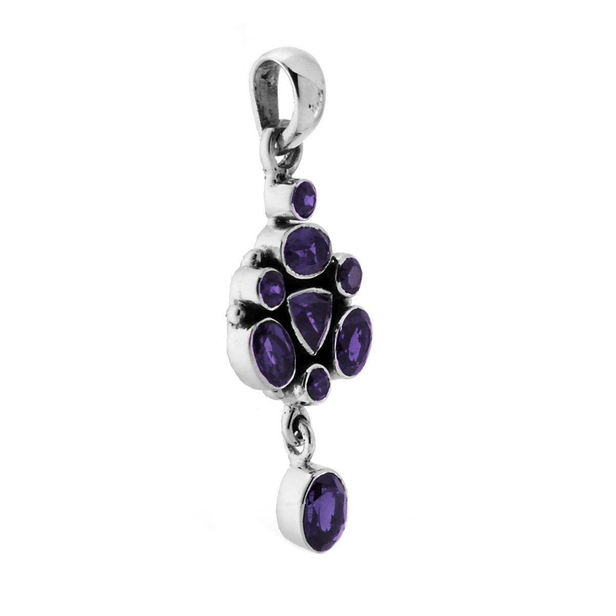 Ciondolo Etnico con Accessorio a forma geometrica con Pietre Tanzanite.