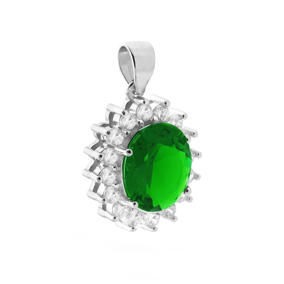 Ciondolo con forma Ovale con Zircone Verde Smeraldo contornato da Zirconi Bianchi.