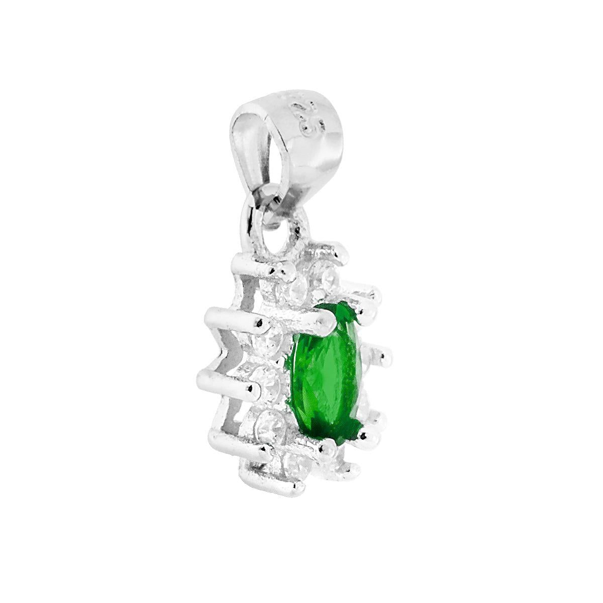 Ciondolo con forma Ovale con Zircone Verde Smeraldo e Zirconi Bianchi montati su Griffe.<BR>