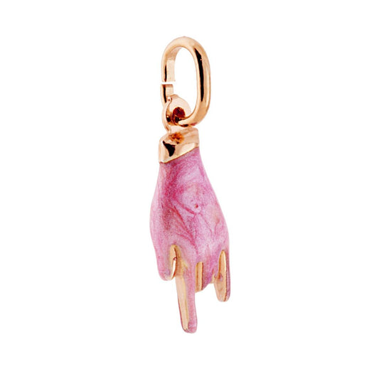 Ciondolo a forma di mano a corna con applicazione smalto colore rosa perlato e brillante.<BR>Made in Italy
