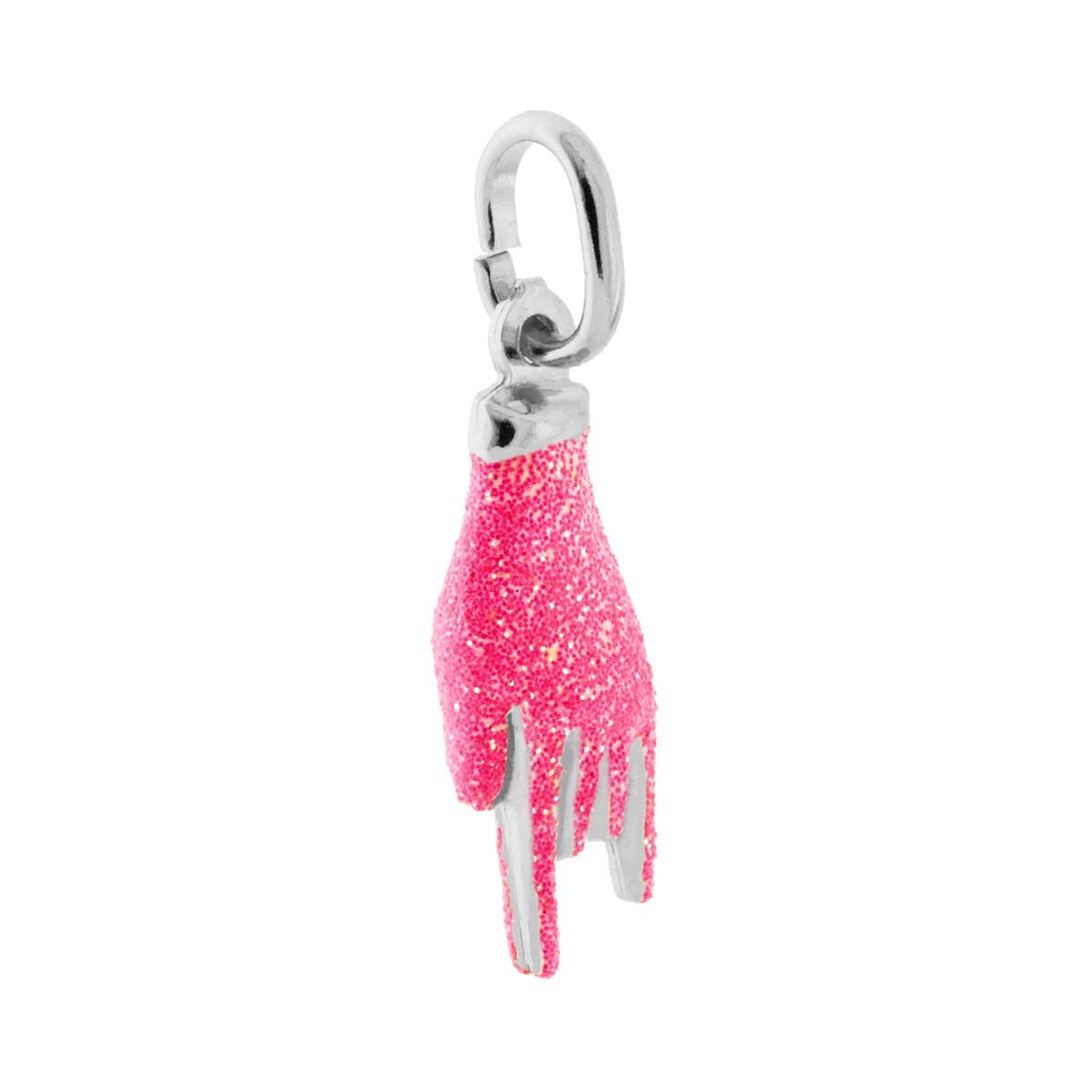 Ciondolo a forma di Mano con Corna portafortuna con applicazione smalto colore rosa con superficie glitterata.<BR>Made in Italy