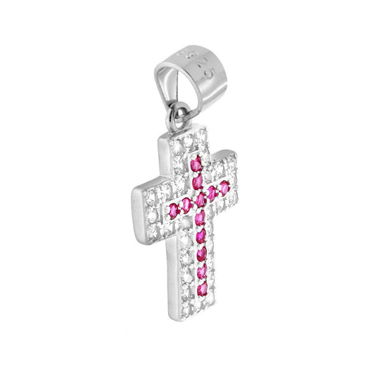 Ciondolo a forma di croce con zirconi Rosso Rubino e zirconi bianchi incastonati intorno.