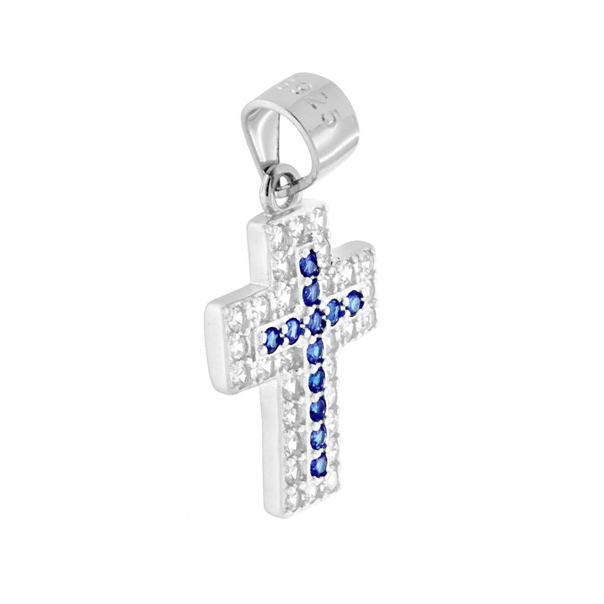 Ciondolo a forma di croce con zirconi Blu Zaffiro e zirconi bianchi incastonati intorno.<BR>