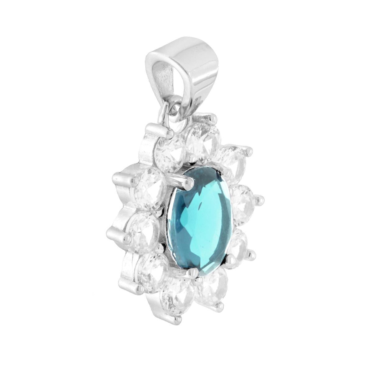 Ciondolo di forma ovale con cubic zirconia centrale Acquamarina, montato su 4 Griffe e contornato da cubic zirconia bianchi.<BR>
