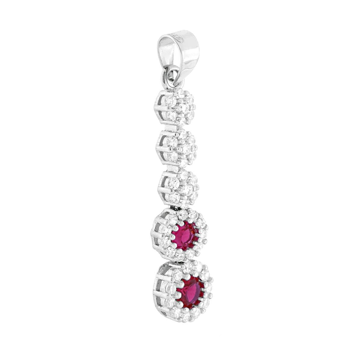Ciondolo tennis con fiori pendenti composti da tondo rosso rubino con cubic zirconia bianchi montati intorno.