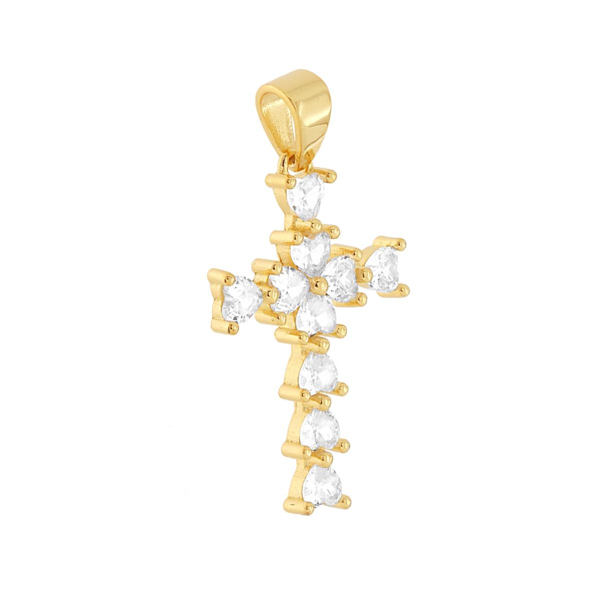 Ciondolo a forma di croce con cubic zirconia bianchi a forma di cuore montati su 3 Griffe.