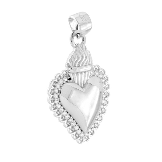 Ciondolo a forma di cuore votivo con finitura lucida e cubic zirconia colore bianco incastonati.