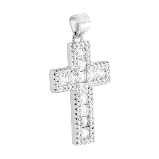 Ciondolo a forma di croce con cubic zirconia taglio carrč colore bianco incastonati.<BR>