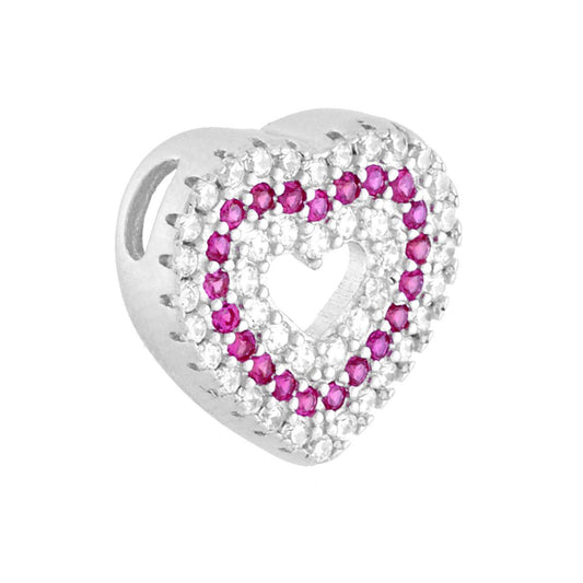 Ciondolo a forma di croce con passante per catena con cubic zirconia rosso rubino e bianco incastonati.