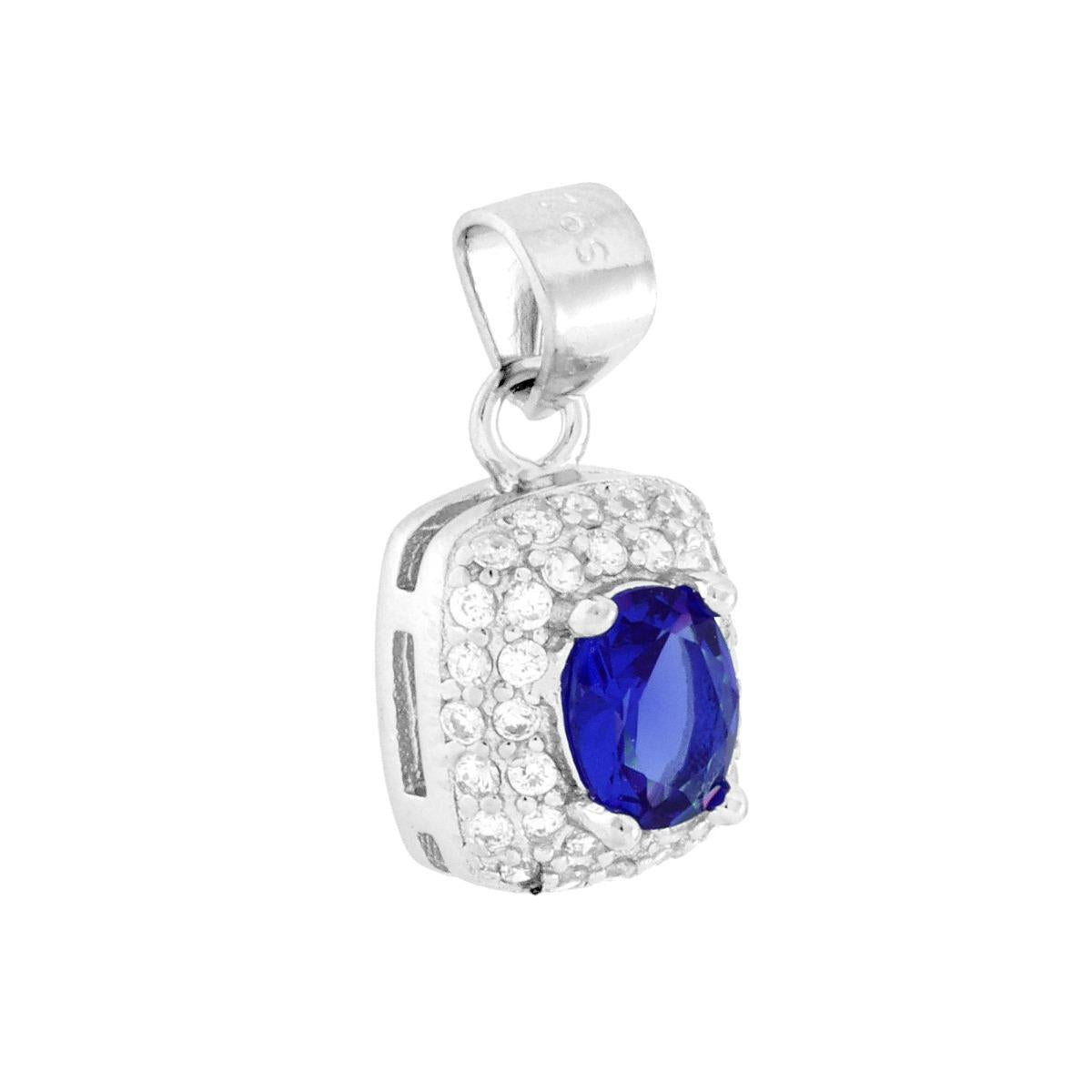 Ciondolo rettangolare con Cubic zirconia ovale colore Blu Zaffiro su montatura 4 Griffe, con cubic zirconia bianchi incastonati intorno.<BR>