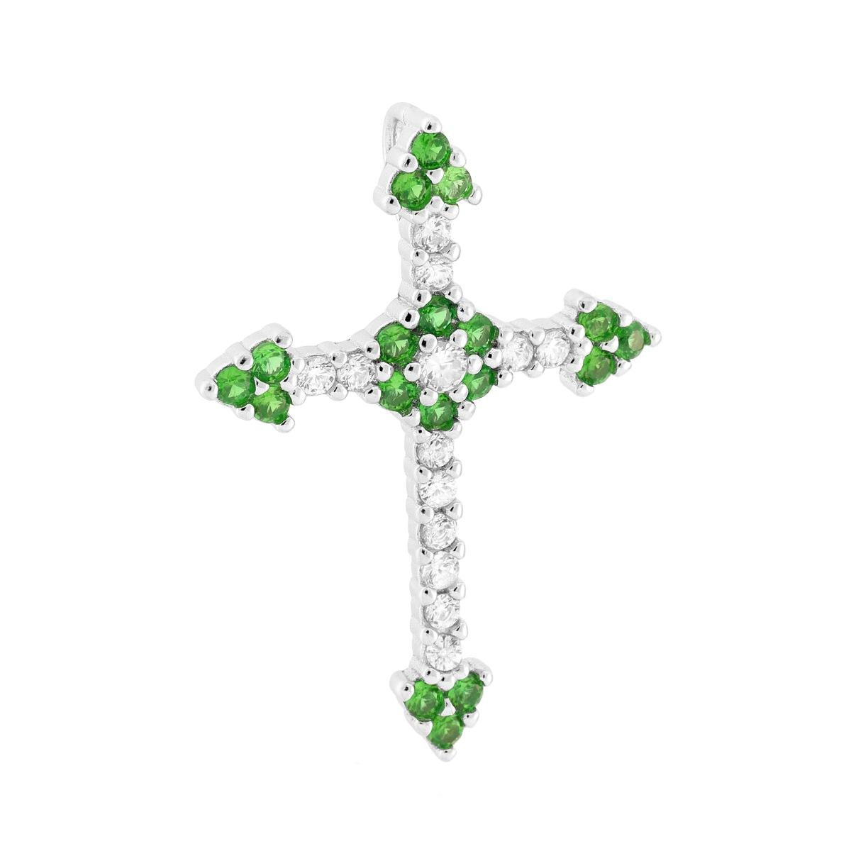 Ciondolo a forma di croce romana con passante per catena e con cubic zirconia bianchi e Verde Smeraldo incastonati.
