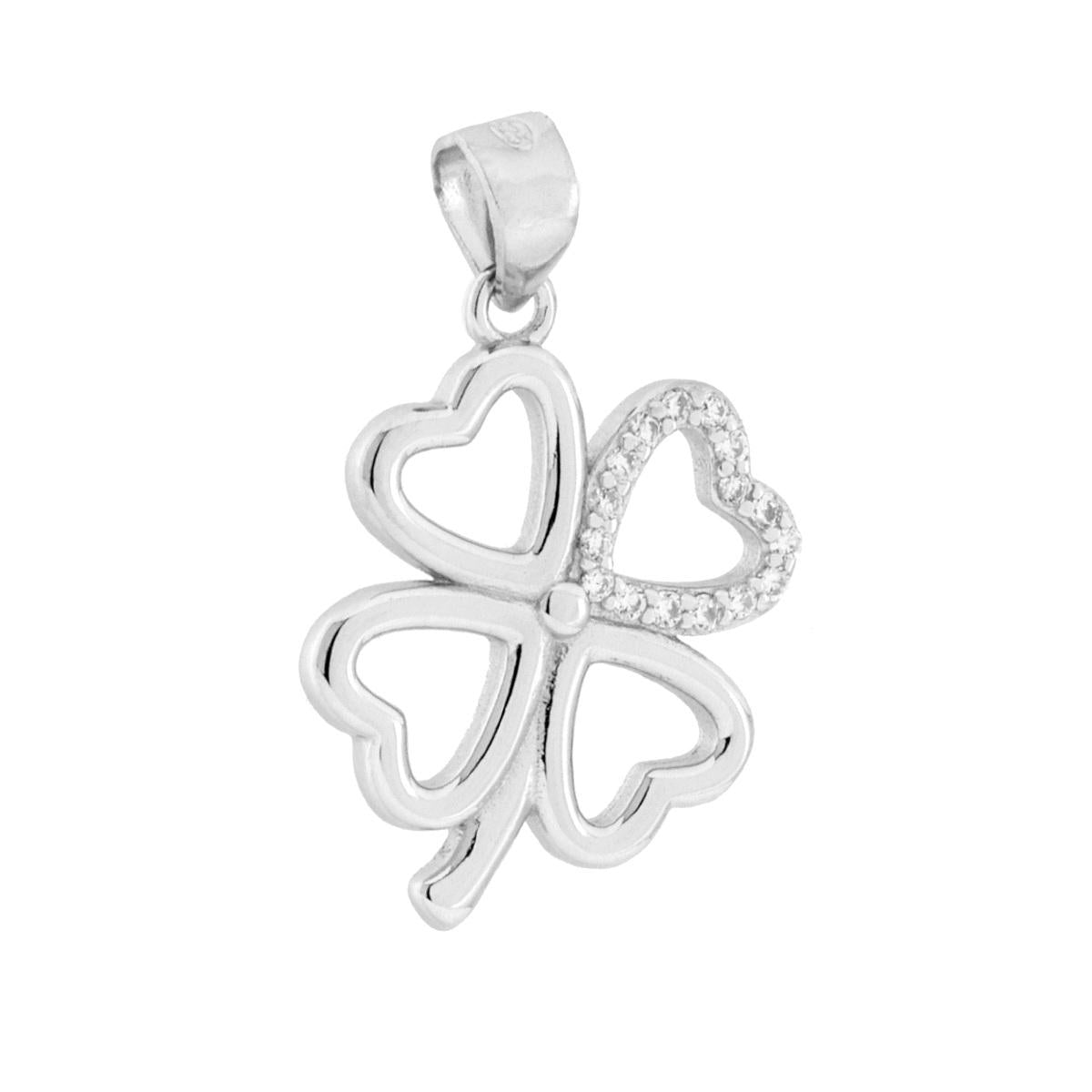Ciondolo a forma di Quadrifoglio con cuori con finitura lucida e con cubic zirconia bianchi incastonati.