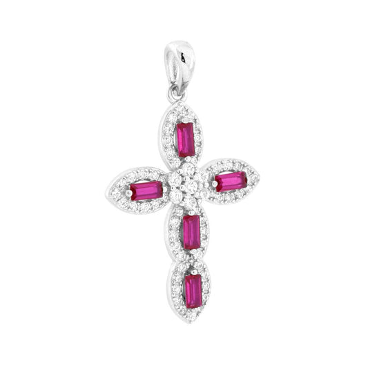 Ciondolo a forma di croce con cubic zirconia taglio Baguette colore Rosso rubino e tondo bianchi incastonati.