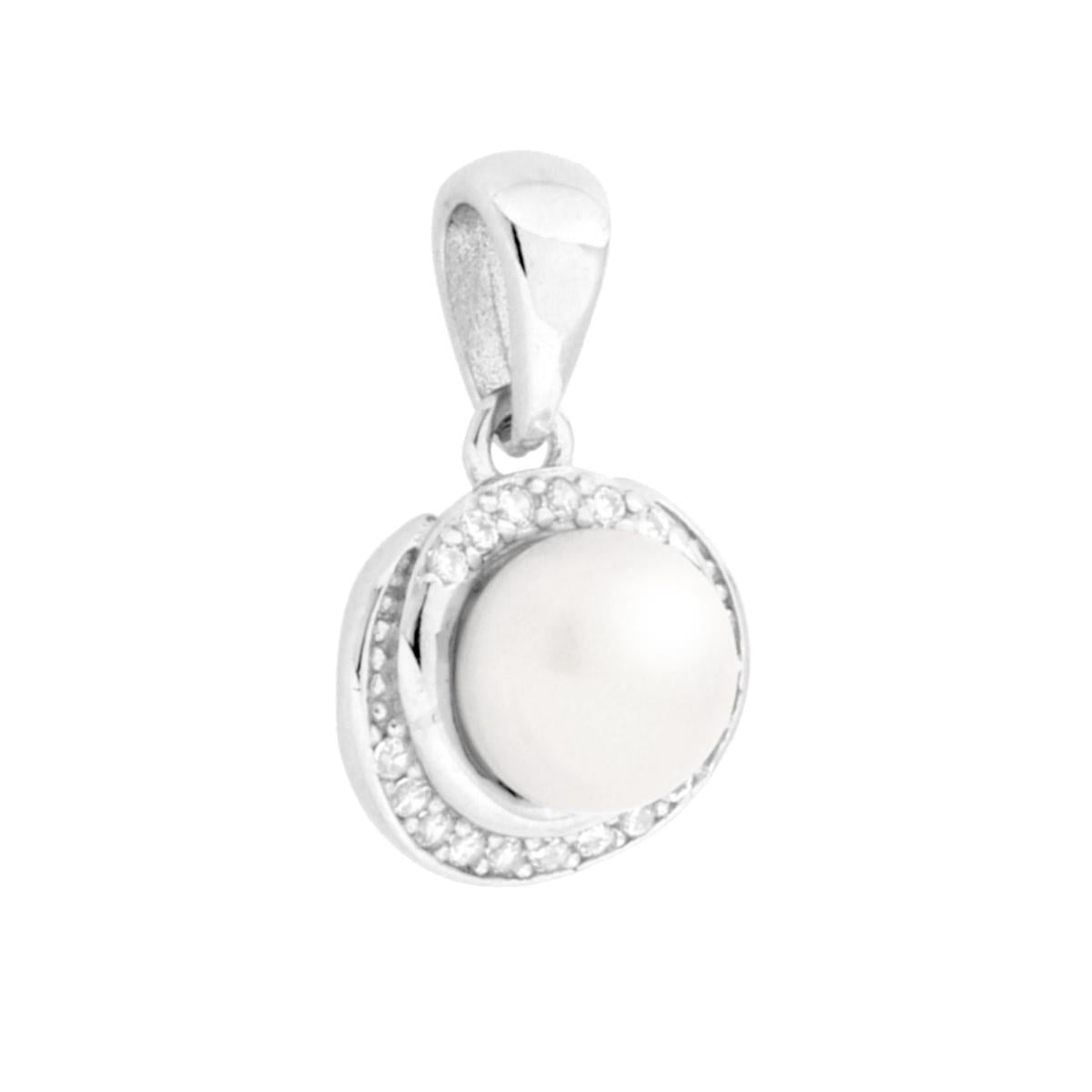 Ciondolo di forma tonda con perla bianca con cubic zirconia bianchi incastonati intorno.