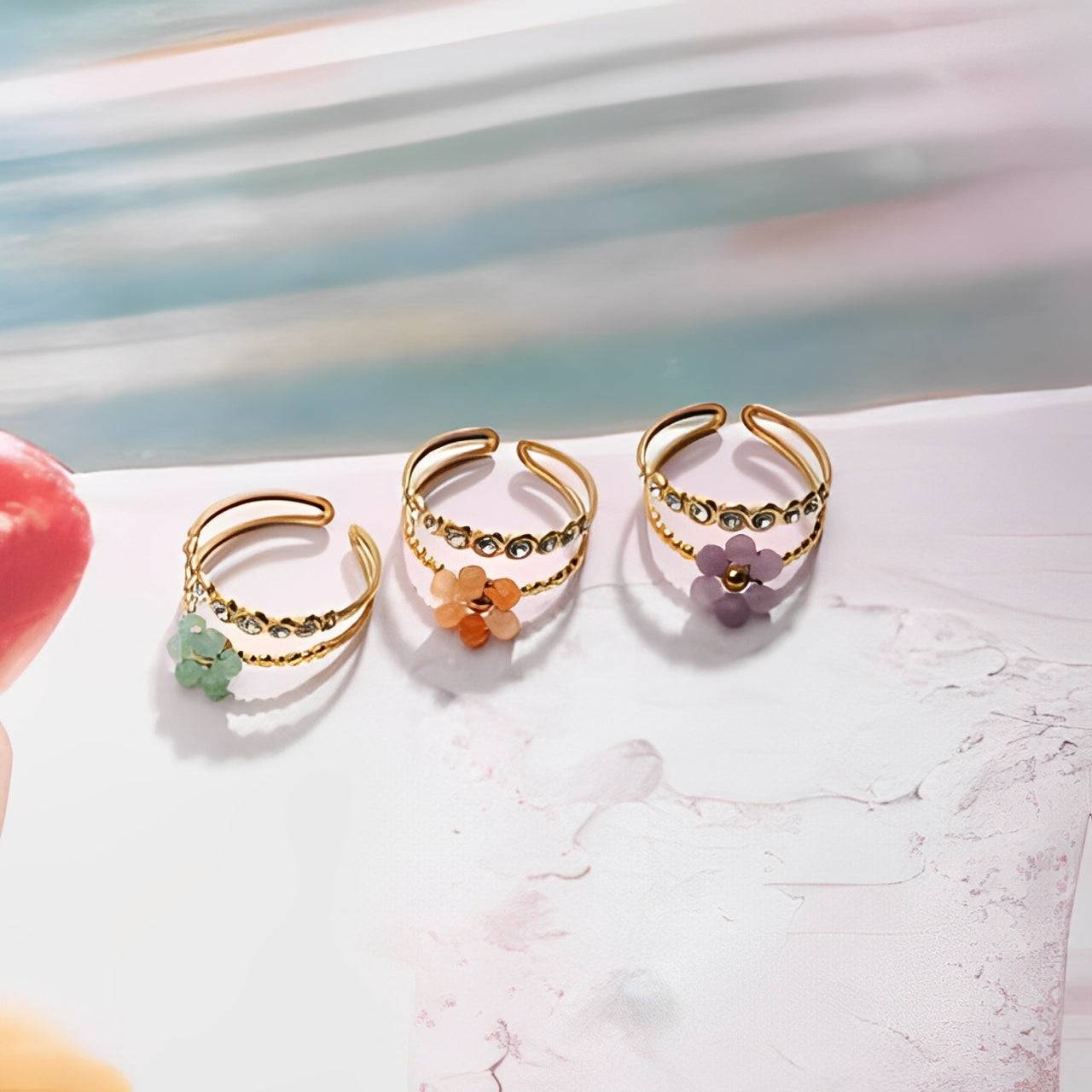 Anello Donna in Acciaio Inossidabile con Fiori e Zirconi 2