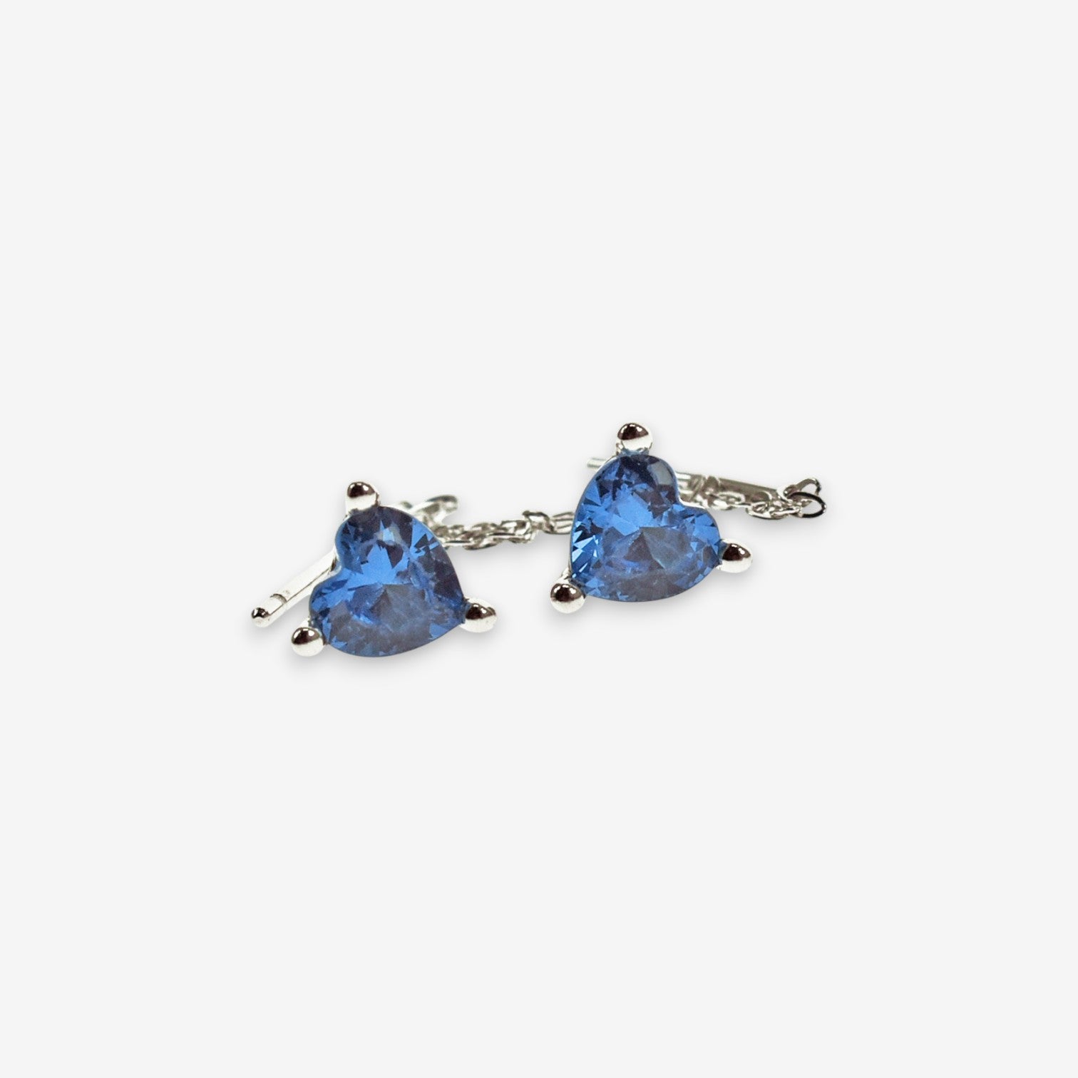 Orecchini Donna in Argento 925 a Catena con zircone Cuore pendente