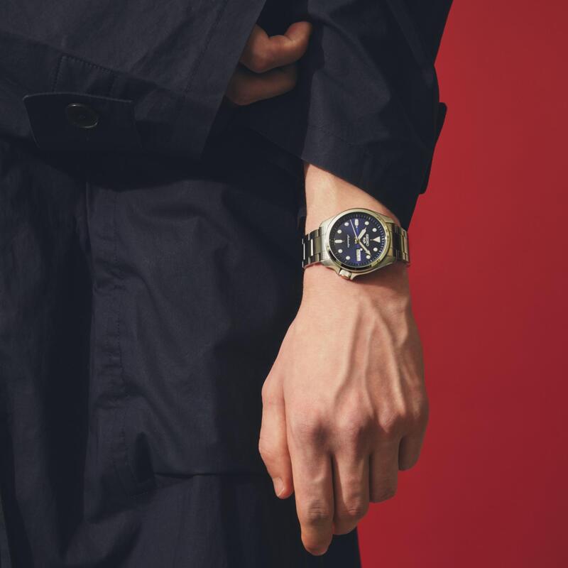 Seiko 5 Sports SRPE53