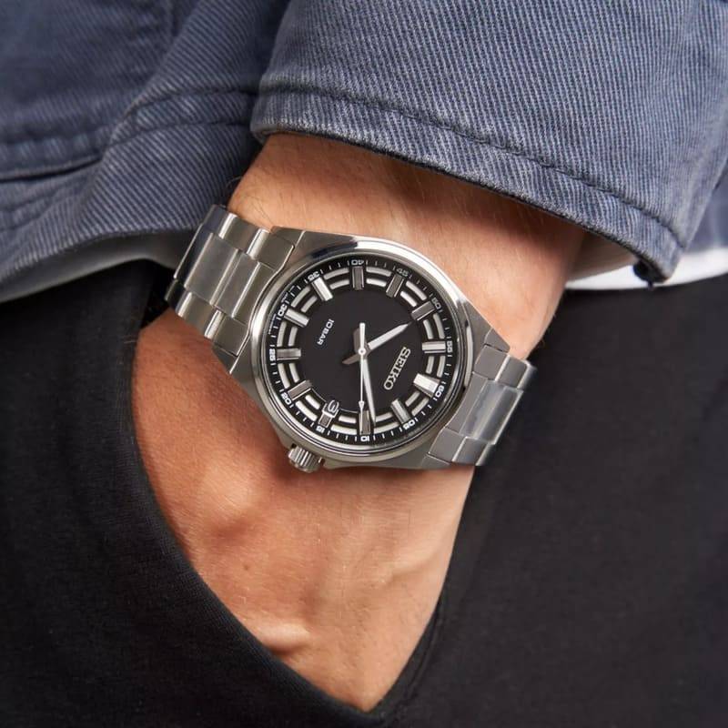 Seiko Quartz SUR505